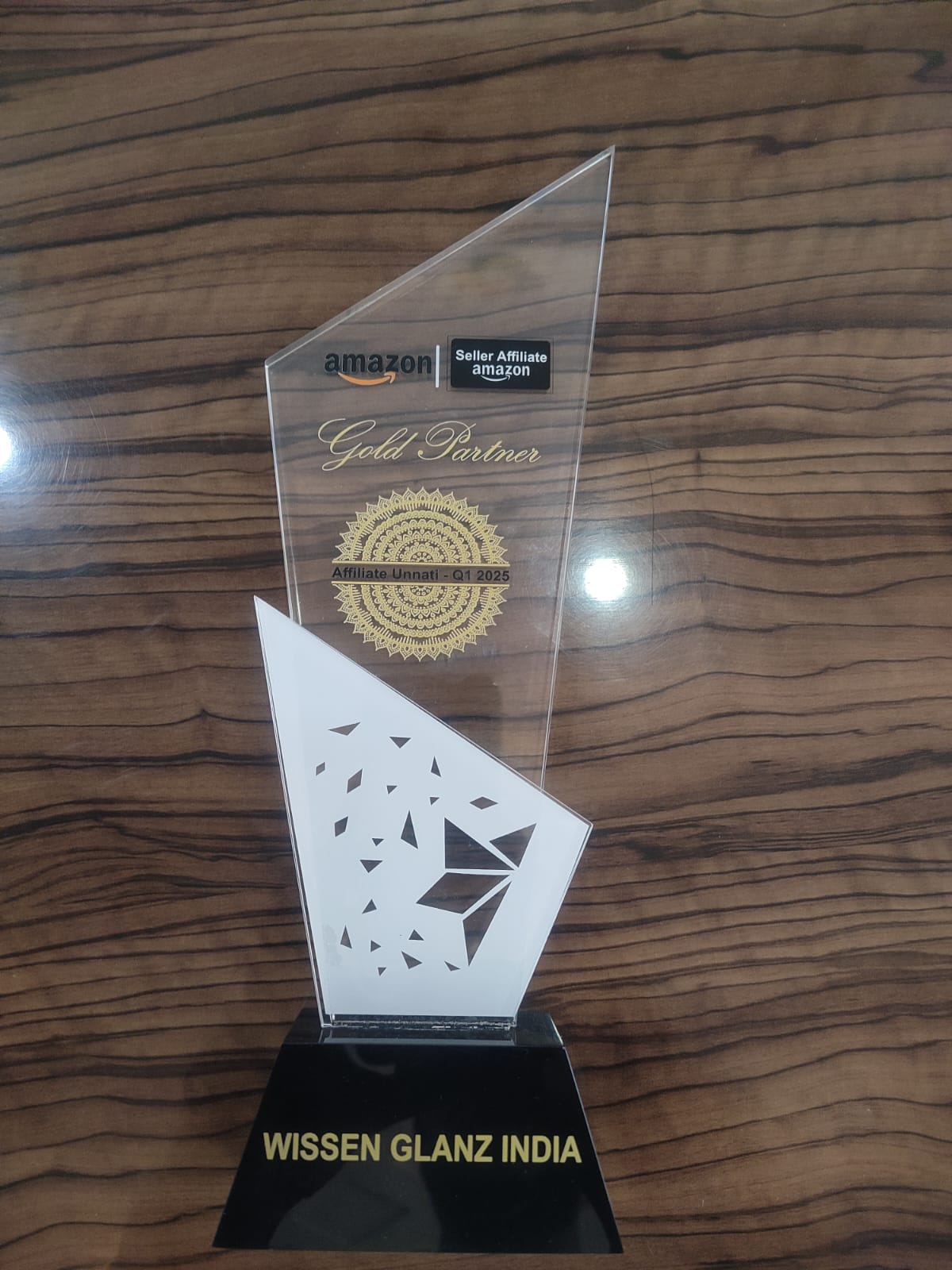 Wissen Glanz India Gold Partner certificate