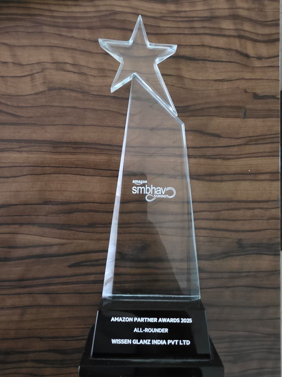 Wissen Glanz India award trophy